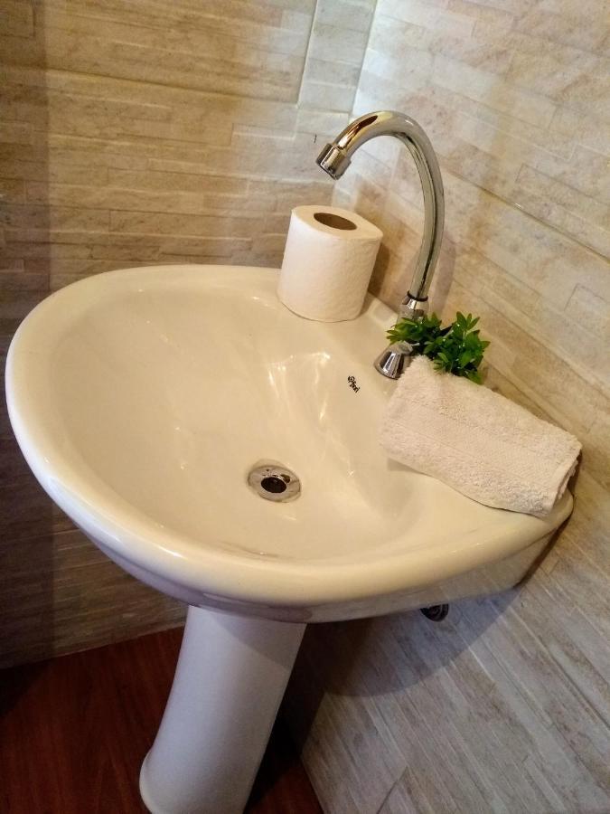 Social-Club La Cueva Hostel Minas Ngoại thất bức ảnh