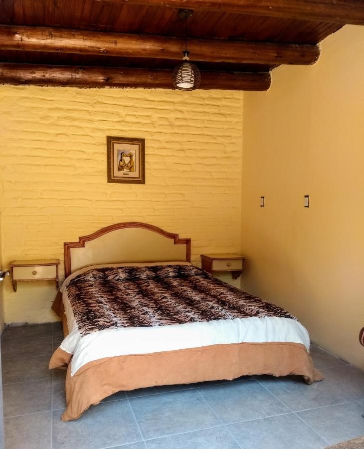 Social-Club La Cueva Hostel Minas Ngoại thất bức ảnh